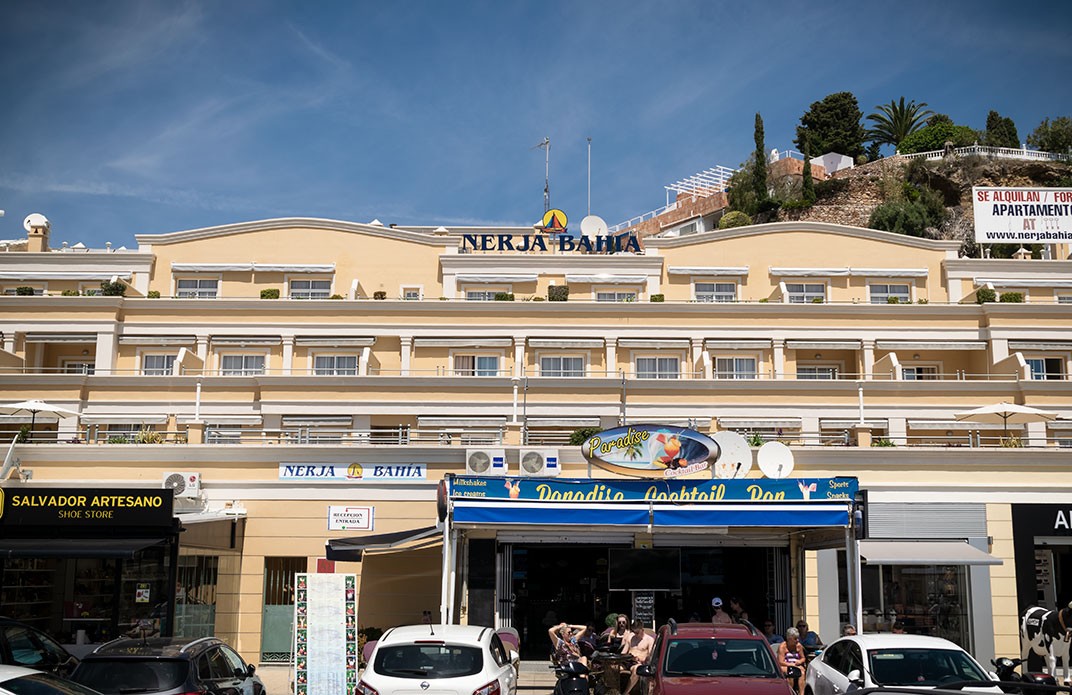 Apartamentos Turísticos Nerja Bahía
